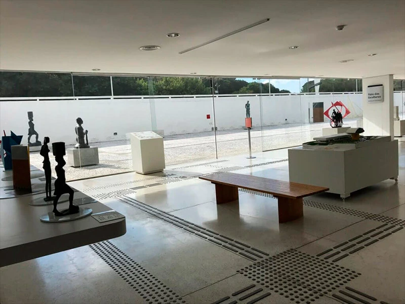 Case de acessibilidade: Museu Oscar Niemayer Museu do Olho Curitiba PR
