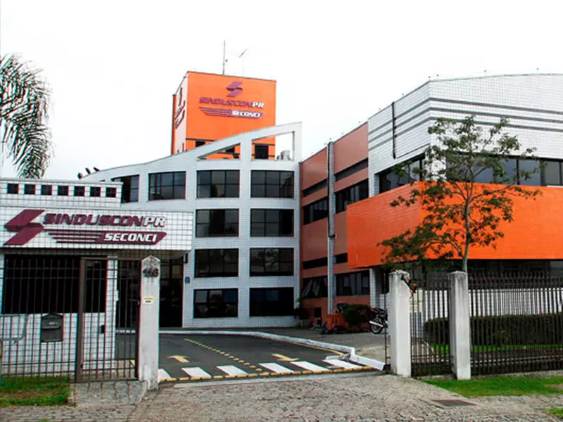 Case de acessibilidade: Sinduscon Sede Administrativa Curitiba PR
